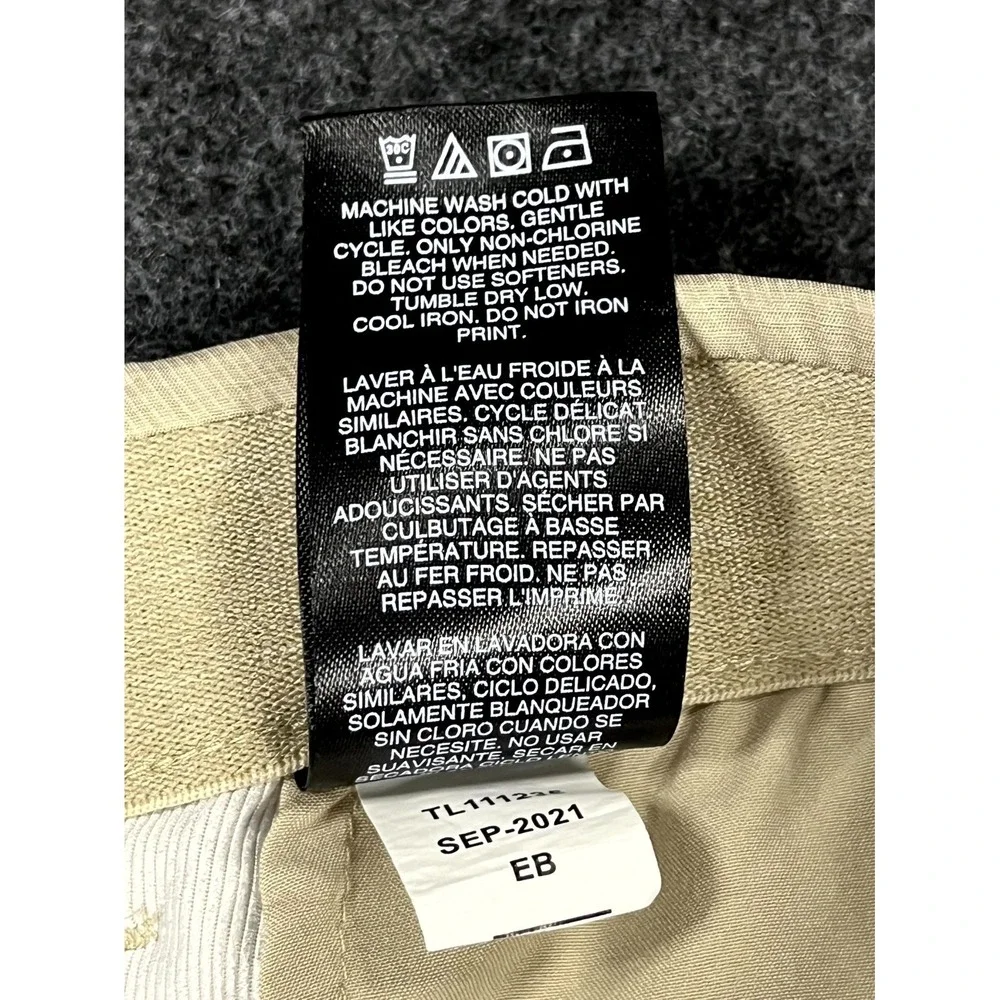 Greg Norman Golf Shorts Men 36 Beige Stretch Mid Rise Comfort Performance Casual